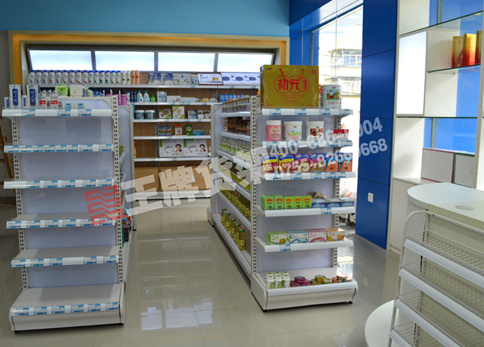 便利店货架